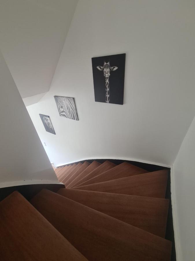 Villepreux Duplex Familial Proche Gare Et Hyper Centre Ville מראה חיצוני תמונה